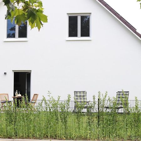 Ferienhaus Ellomi - Klausdorf Villa Exterior photo